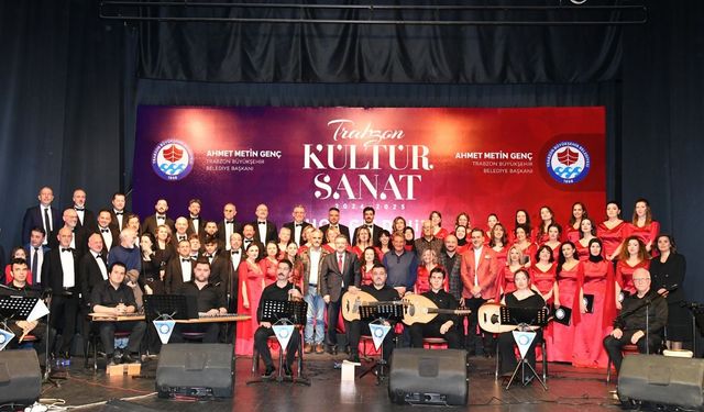 Trabzon'da Türk Sanat Müziği şöleni büyüledi