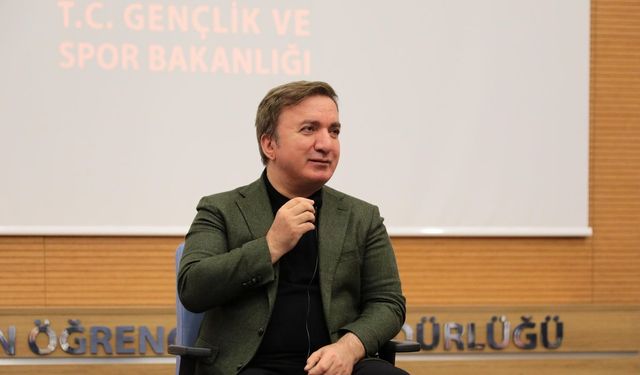 Vali Aydoğdu, Erzincan'da öğrencilere yönelik projeleri tanıttı