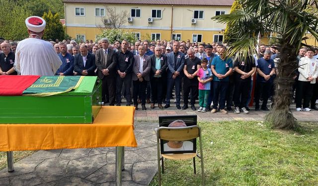Zonguldak'ta kalp krizinden vefat eden madenci toprağa verildi