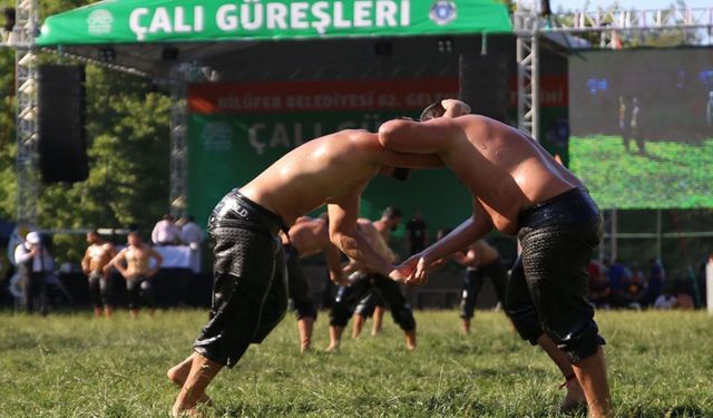 800 pehlivan Bursa'da er meydanına çıkıyor