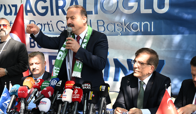 Ağıralioğlu'ndan İsrail'e İran tepkisi: Kimi nerde, nasıl vurduklarını biliyorlar