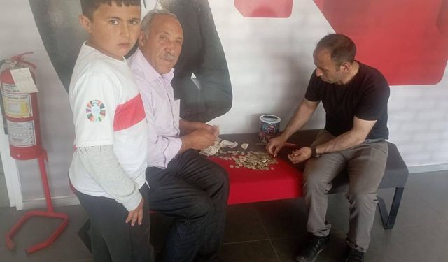 Batıkan Gelekçi'den örnek yardımseverlik!