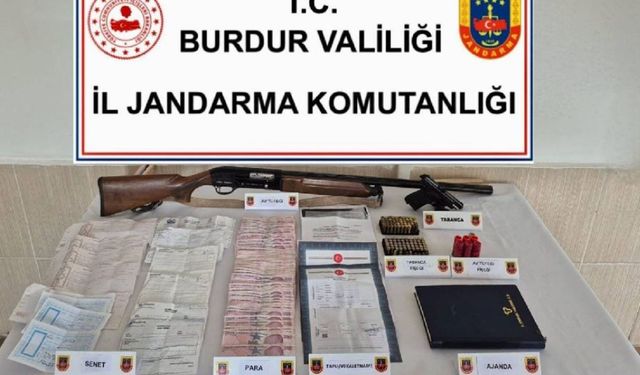 Burdur'da jandarma nefes aldırmıyor! Zehir tacirlerine darbe