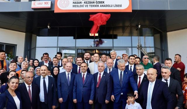 Dursun Aydın Özbek Şebinkarahisar'a okul yaptırdı