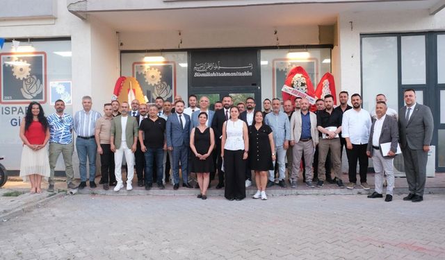 Isparta GİAD’da bayrak değişimi: Yeni başkan Ahmet Yarar oldu