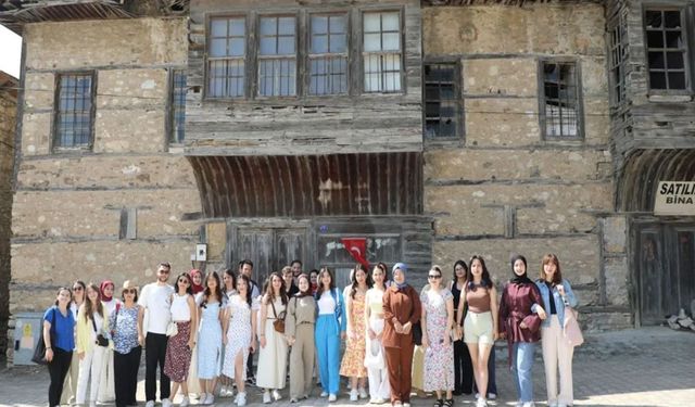 “Keşif Isparta” yeni dönem gezileriyle başladı