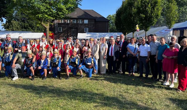 Moers’te 18. Balıkesirliler Hıdırellez Şenliği coşkuyla kutlandı