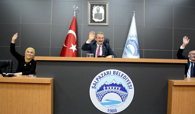 Şalpazarı Belediyesinden Kaymakam Memiş’e hemşehrilik sürprizi