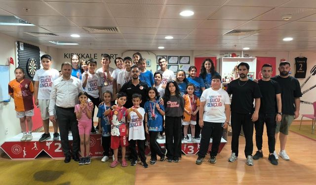 15 Temmuz anısına dart turnuvası düzenlendi