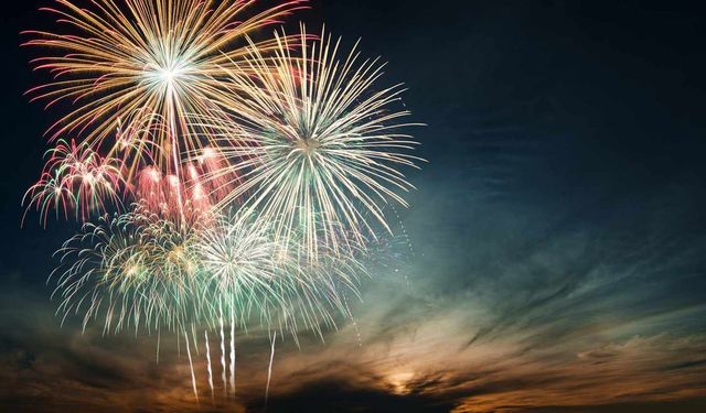 İstanbul Valiliği’nden yangın önlemi: Havai fişek ve meşale kullanımı yasaklandı