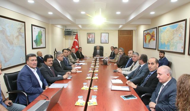 Kars Valisi Ziya Polat Başkanlığında Bağımlılıkla Mücadele Toplantısı gerçekleştirildi