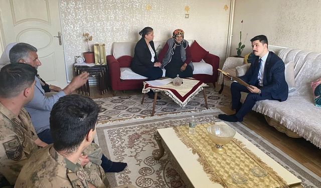 Kaymakam Ahmed Tayyib kahraman’dan şehit annesine anlamlı ziyaret