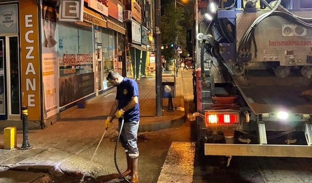 Kırıkkale’de gece sessizliğinde yoğun mesai