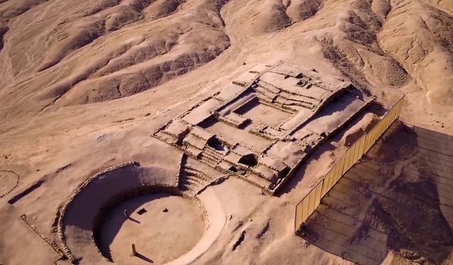 Peru’da 3 bin 500 yıllık antik şehir gün yüzüne çıktı!