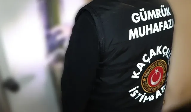 Ticaret Bakanlığı ekiplerinden gümrükte kaçak oyuncak ve telefon operasyonu