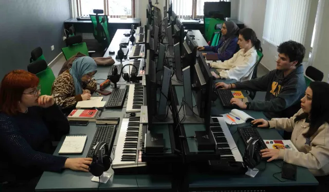 Kocaeli Halkevi Gençlik Merkezi’nde kayıtlar başladı