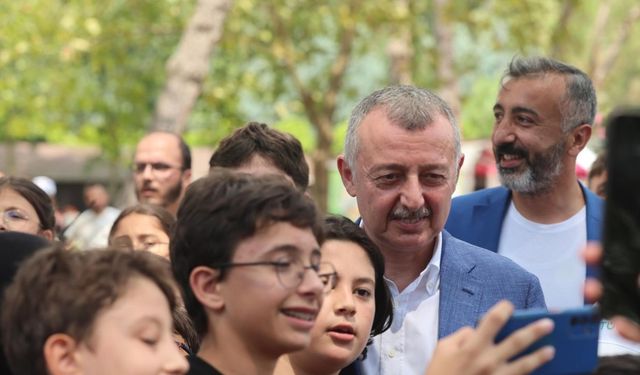 Başkan Büyükakın, TÜGVA gençliğini yalnız bırakmadı