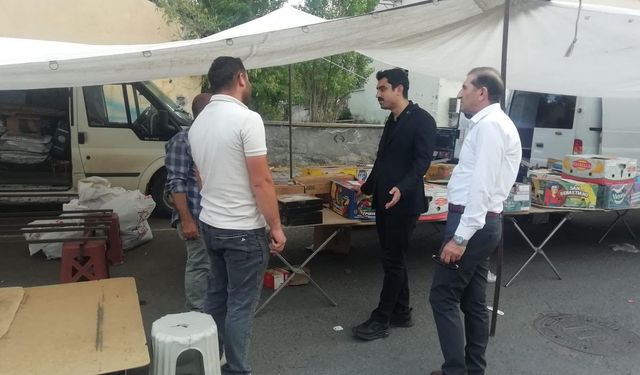 Kaymakam Muhammed Emin Tutal, Halk Pazarı’nda Esnafa hayırlı işler diledi