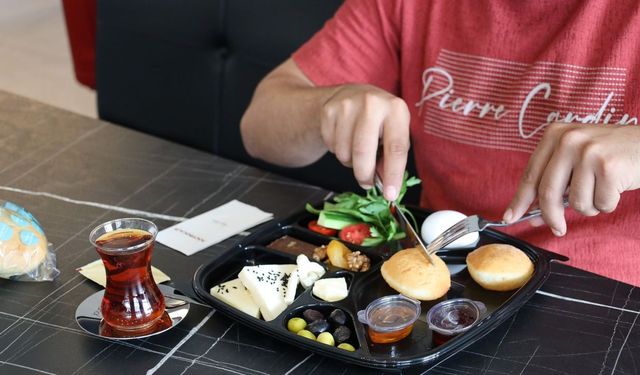 Kocaeli Büyükşehir’in sevilen lezzetleri şehrin her köşesinde; Mahal Plus, Sekapark’ın yeni ritmi oldu