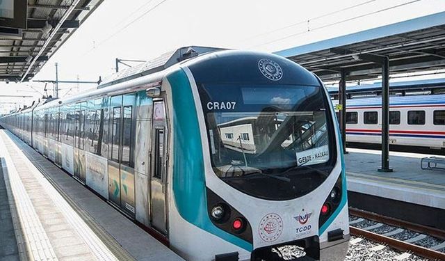 Marmaray’da 1 saat arayla 2 kişi intihar etti