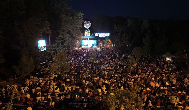Ormanya gece sineması 5 bin katılımcıyla rekor kırdı