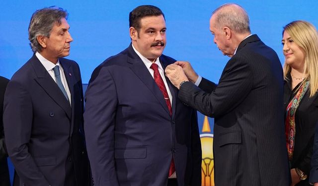 Yalvaç Belediye Başkanı Kodal AK Parti'ye katıldı