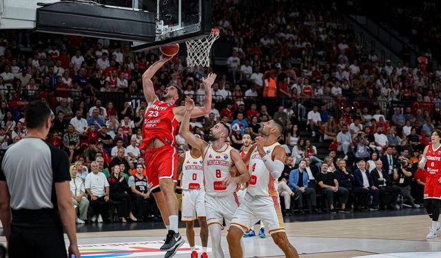 12 Dev Adam, galibiyet serisini sürdürdü