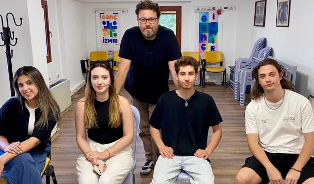 İzmir’de genç yetenekler sahneye hazırlanıyor