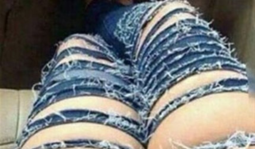 Özel ve güzel anları fotoğraflamak ve kaydetmek iyi hoş ama bu işin birde farklı bir boyutu var. Öyle anlarda fotoğraflar çekiliyor ki yaptığınız şeyler rezil olduğunuz yetmiyormuş gibi birde bu fotoğraflara daha sonra bakıp bakıp sizinle dalga geçilebiliyor. Birde sizin dışınızda geçen durumlar var. Onlar için çok yapılabilecek bir şey yok tabi ki. İşte sosyal medyada paylaşılıp, sahiplerini rezil eden fotoğraflar.
