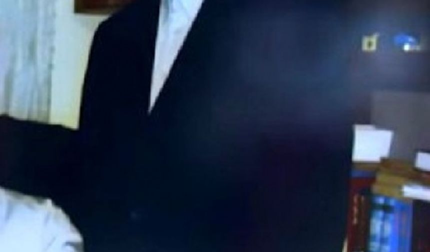 Bekmezci: “Erdoğan’ın attan düştüğü gün, o ata çeşitli ilaçlar verdiler. Amaçları Erdoğan’ı attan düşürüp boynunun kırılmasıydı. Erdoğan için sıralı zehir kullandıklarını da biliyorum,” dedi.