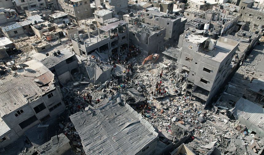 İsrail hastaneye saldırdı; ölü ve yaralılar var