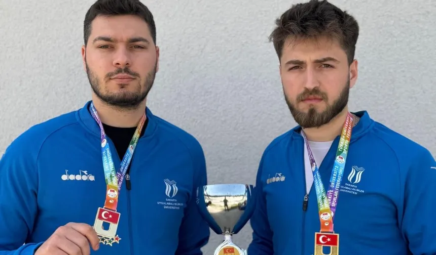 Sakaryalı karateciler Manisa’da şampiyon oldu
