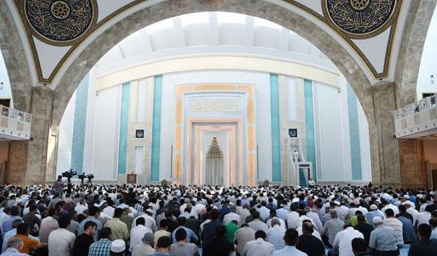 Bayram Namazı Saat Kaçta? İl İl Bayram Namazı Saatleri