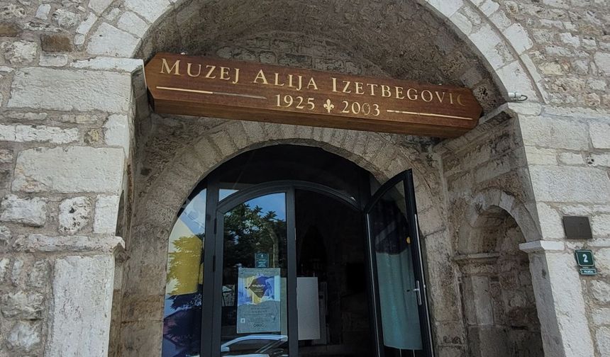 Bilge Kral'ın anıları bu müzede: Aliya İzzetbegoviç Müzesi