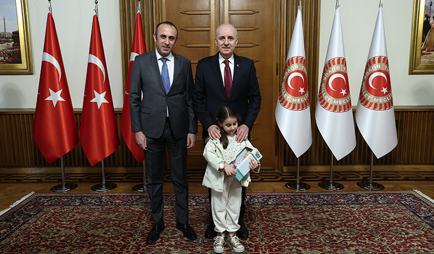 TBMM Başkanı Kurtulmuş, Meclis Personeli İle Bayramlaştı