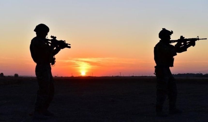 Jandarma ve MİT'ten operasyon: Terör örgütünün sözde sabotajcısı teslim oldu