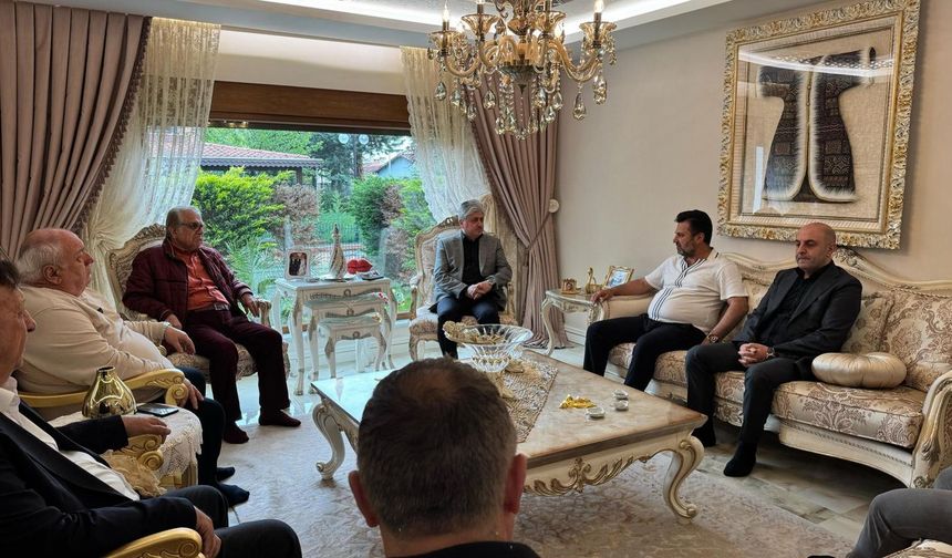 Sakarya Valisi Rahmi Doğan'dan Bülent Uygun'a taziye ziyareti