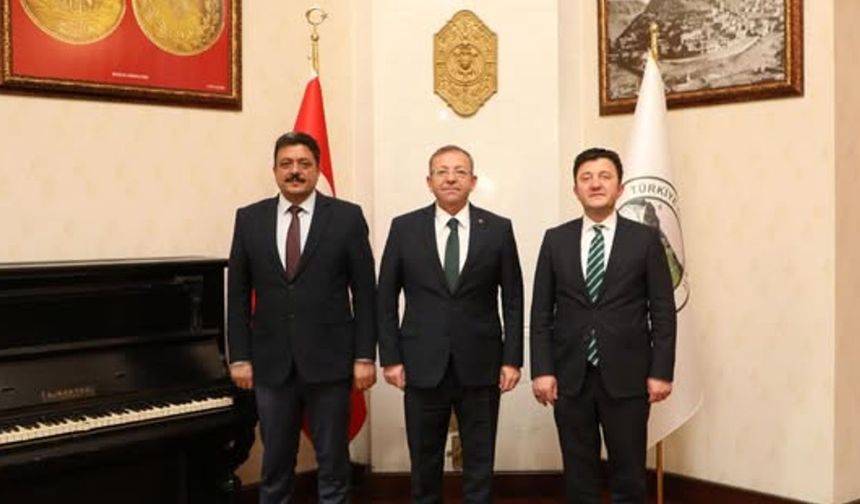 Vali Polat, KYK Genel Müdür Yardımcısı Ali Özdemir’i ağırladı