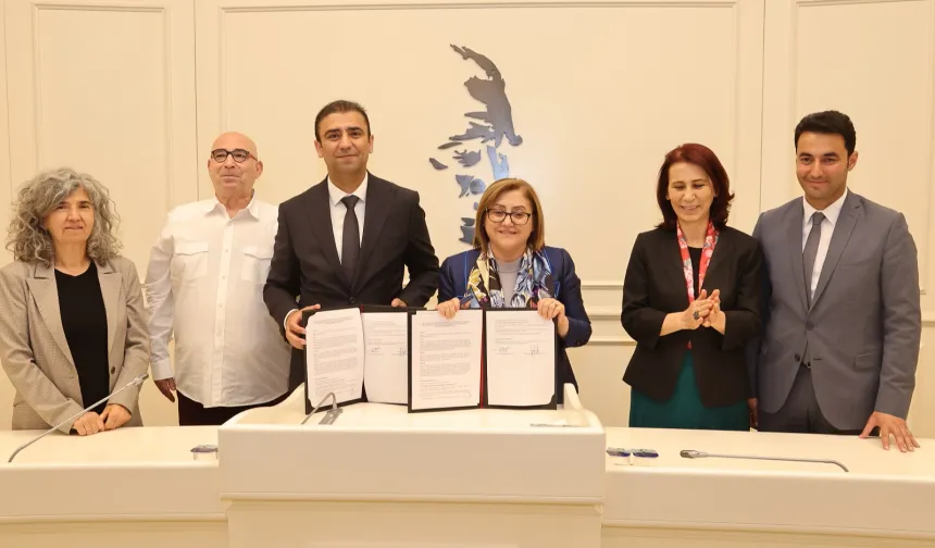 “Güzel Sanatlar Lisesi Tiyatro Bölümü Eğitimi” protokolü imzalandı
