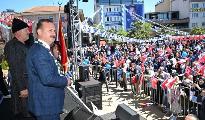Ağıralioğlu Giresun'dan seslendi: Terörsüz Türkiye tamam teröristle müzakereye tamam değil