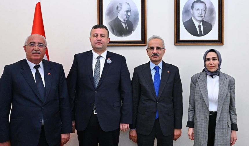 AK Parti Beypazarı İlçe Başkanı Etili'den Bakan Uraloğlu'na ziyaret