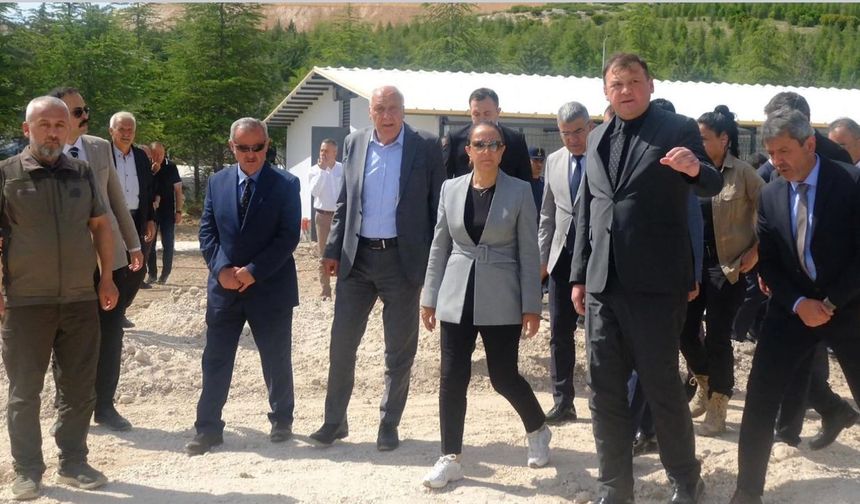 Burdur’da sahipsiz hayvanlar için ortak adım