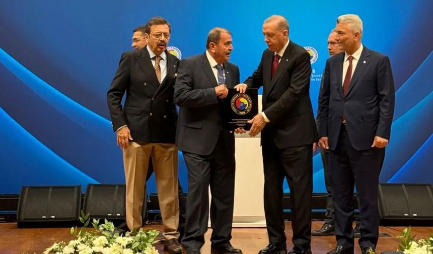 Cumhurbaşkanı Erdoğan’dan Meçikoğlu’na hizmet şeref belgesi