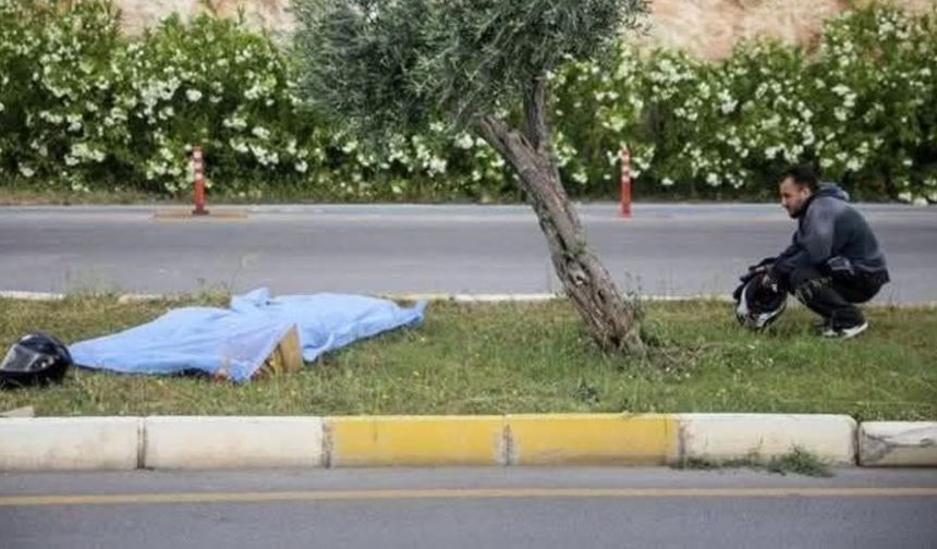 En acı vedalardan biri: Arkadaşının başından ayrılamadı