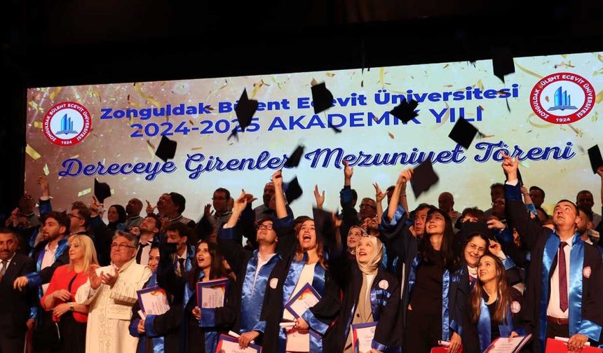 GMİS Genel Sekreteri Arslanbuğa, BEÜ mezuniyet törenine katıldı