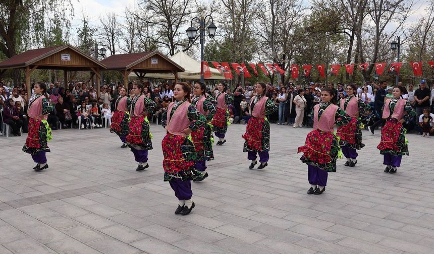 Hıdırellez Şenliği Kırıkkale’yi hareketlendirdi