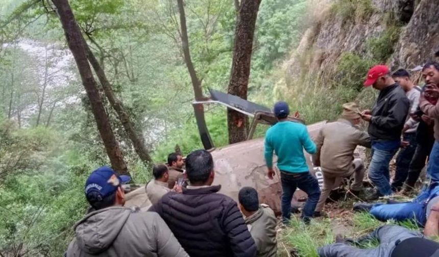 Hindistan’da helikopter kazası: 5 kişi hayatını kaybetti