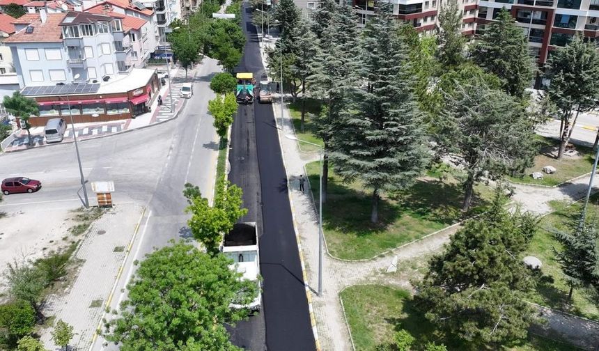 Isparta Gölcük Caddesi asfaltlanıyor