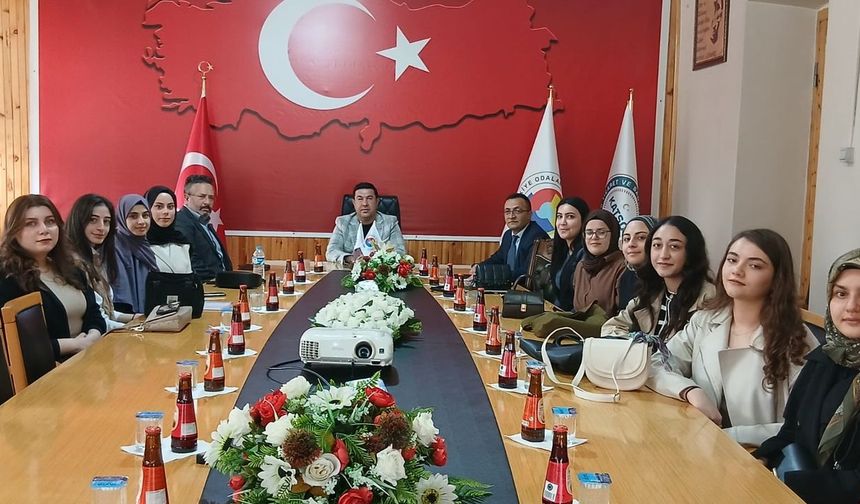 Kars Kent Konseyi Çocuk Mutluluğu Çalışma Grubu’ndan KARS TSO’ya ziyaret