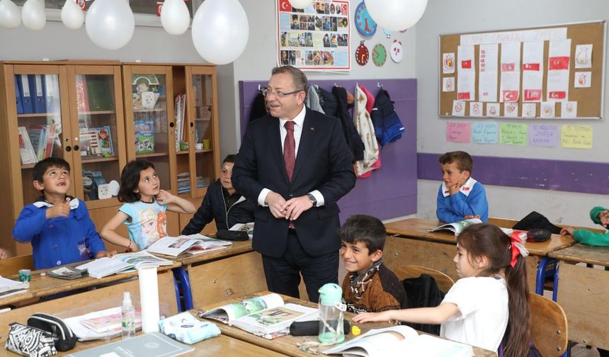 Kars Valisi Ziya Polat’ın köy ziyaretleri devam ediyor
